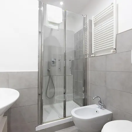 Azzurra Appartement *