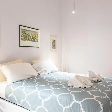 Apartment Azzurra Rom